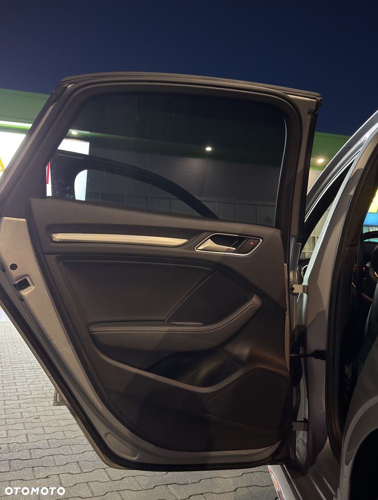 Audi S3 Limousine S tronic - 19