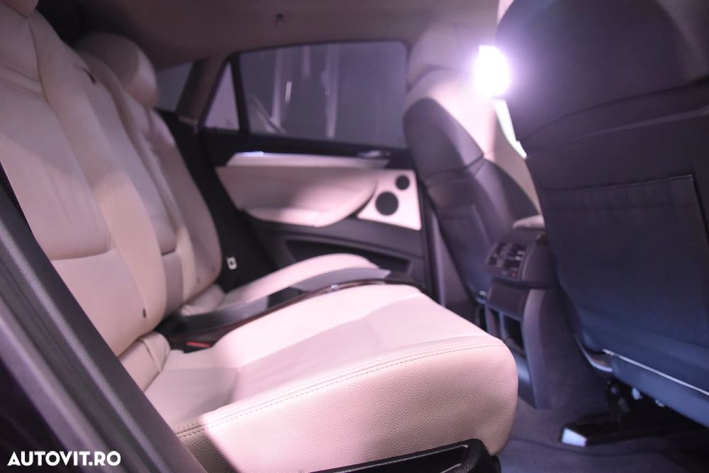 BMW X6 xDrive30d - 12