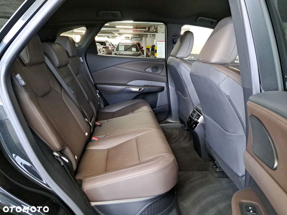 Lexus RX - 15
