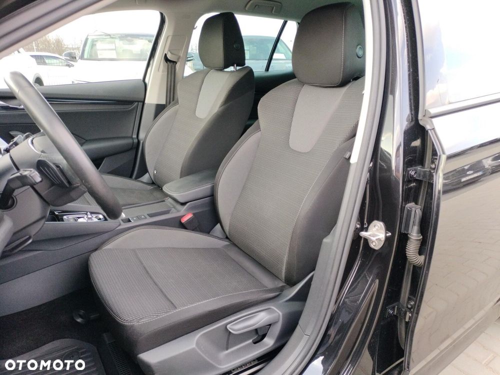 Skoda Octavia 1.5 TSI e-Tec Ambition DSG - 11