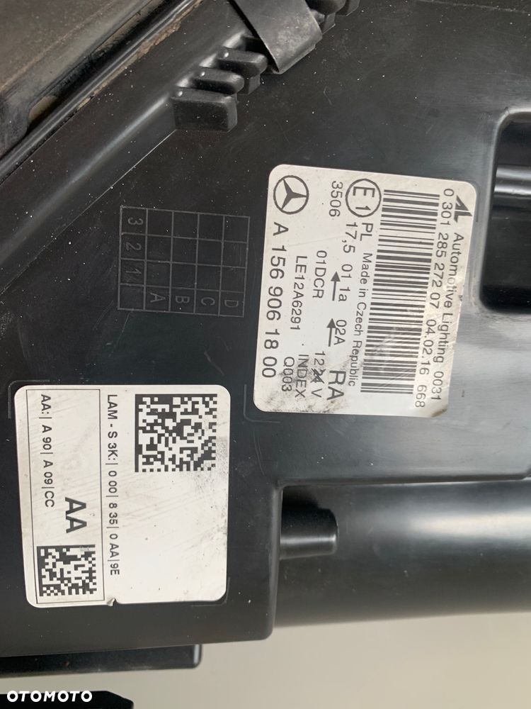 Lampa prawy przód Mercedes GLA X156 A1569061800 Bixenon - 11