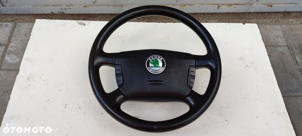 Kierownica Multifunkcja Skóra Skoda SuperB 1.9 Manual 2004 BlaskGołdap