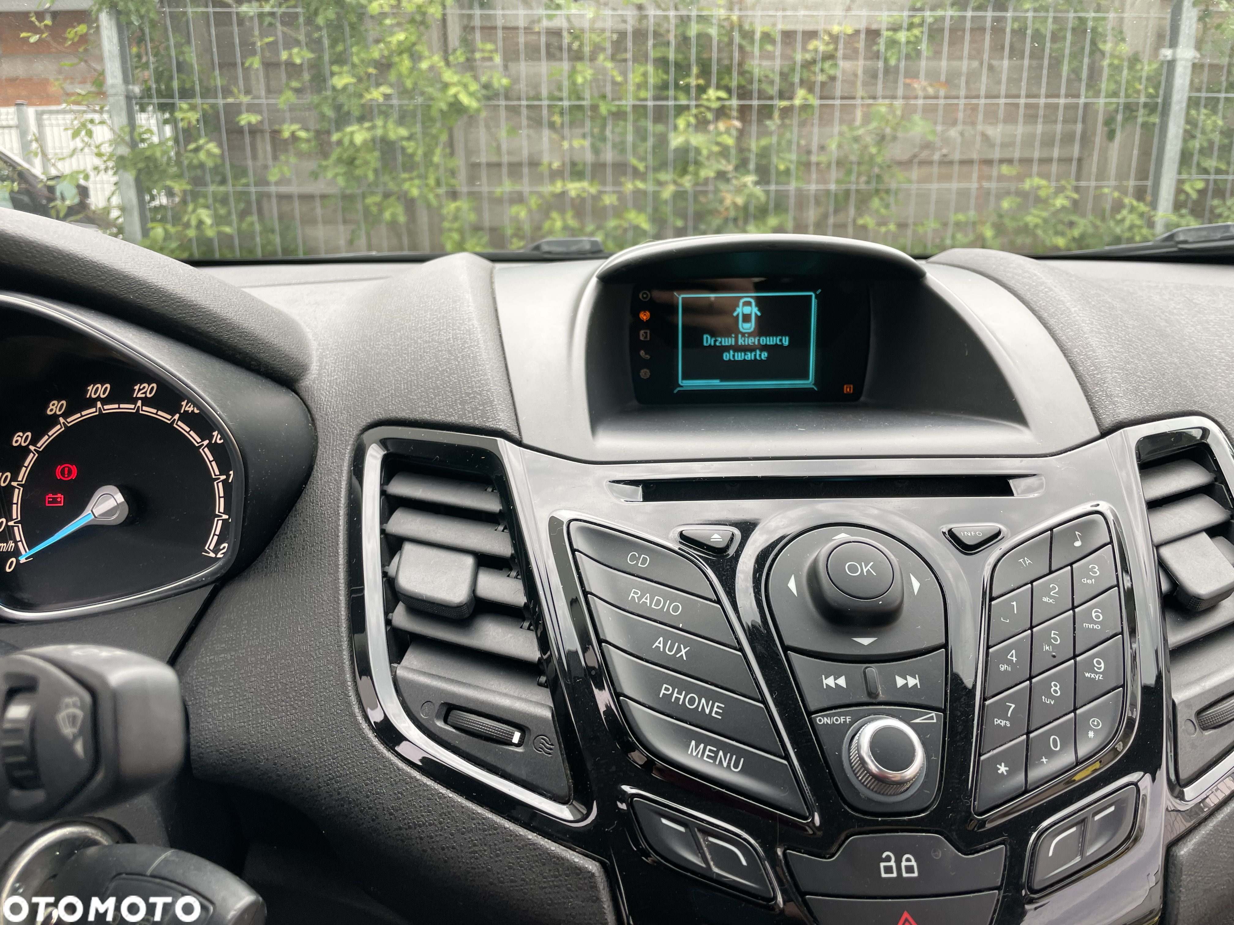 Ford Fiesta 1.0 EcoBoost Titanium - 22