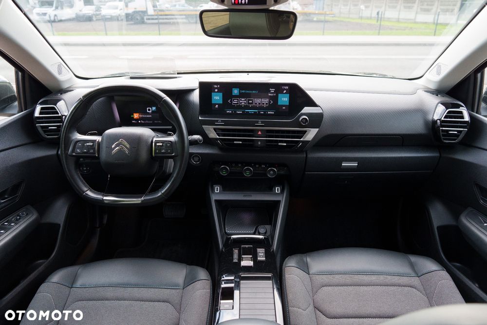 Citroën C4 BlueHDi 130 Stop&Start EAT8 FEEL PACK - 26