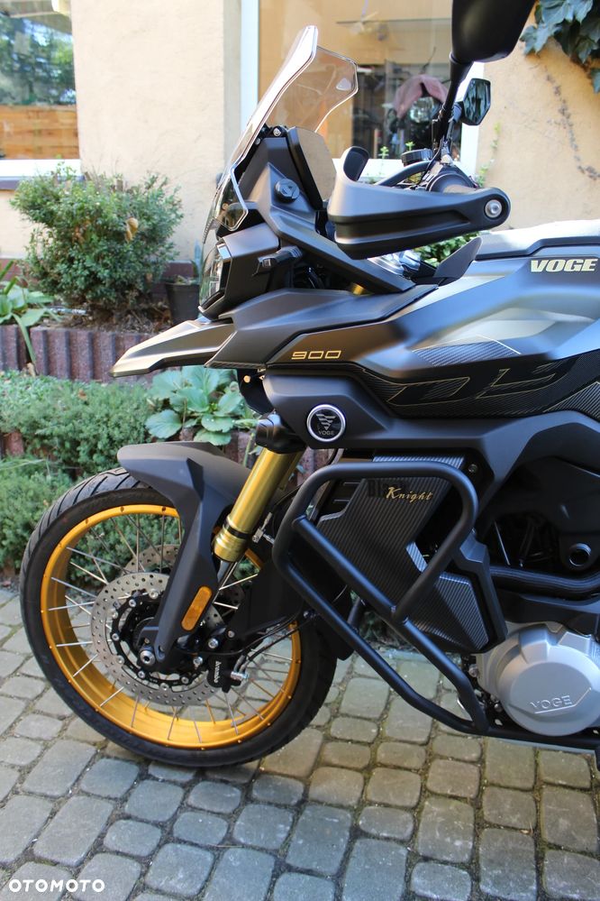 VOGE 900DSX - 14