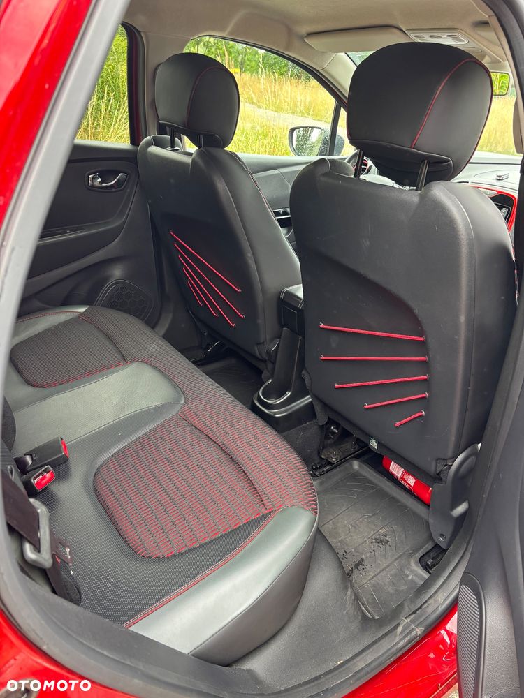 Renault Captur 1.2 TCe Helly Hansen EDC - 12