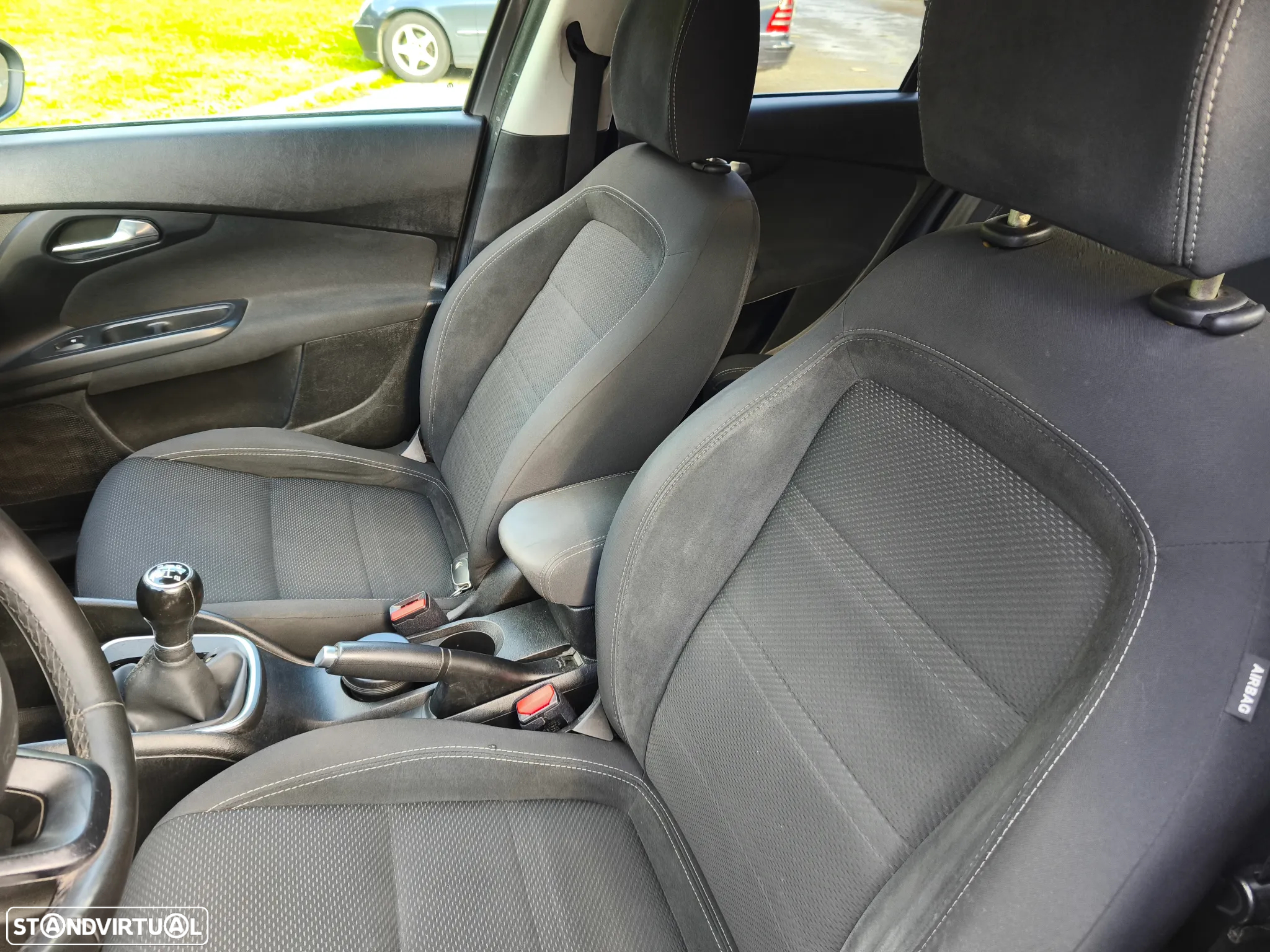 Fiat Tipo Station Wagon 1.3 M-Jet Lounge J17 - 17