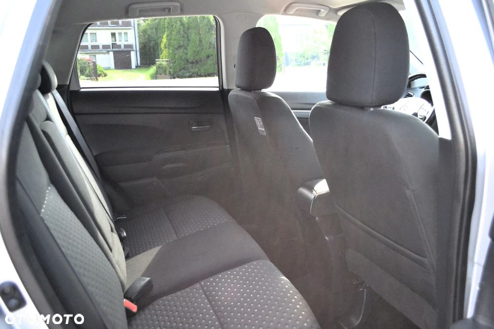 Mitsubishi ASX 1.6 Active - 10