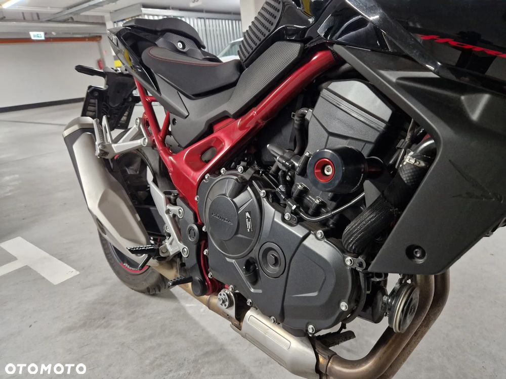 Honda Hornet - 2