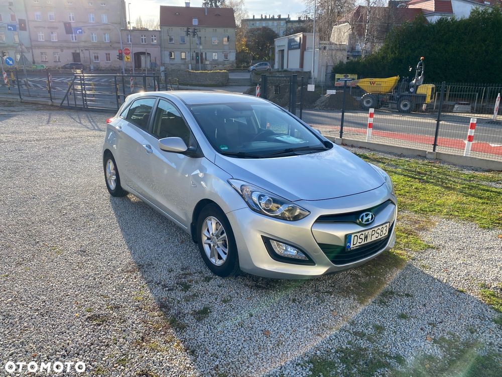 Hyundai i30 1.6 Comfort - 21