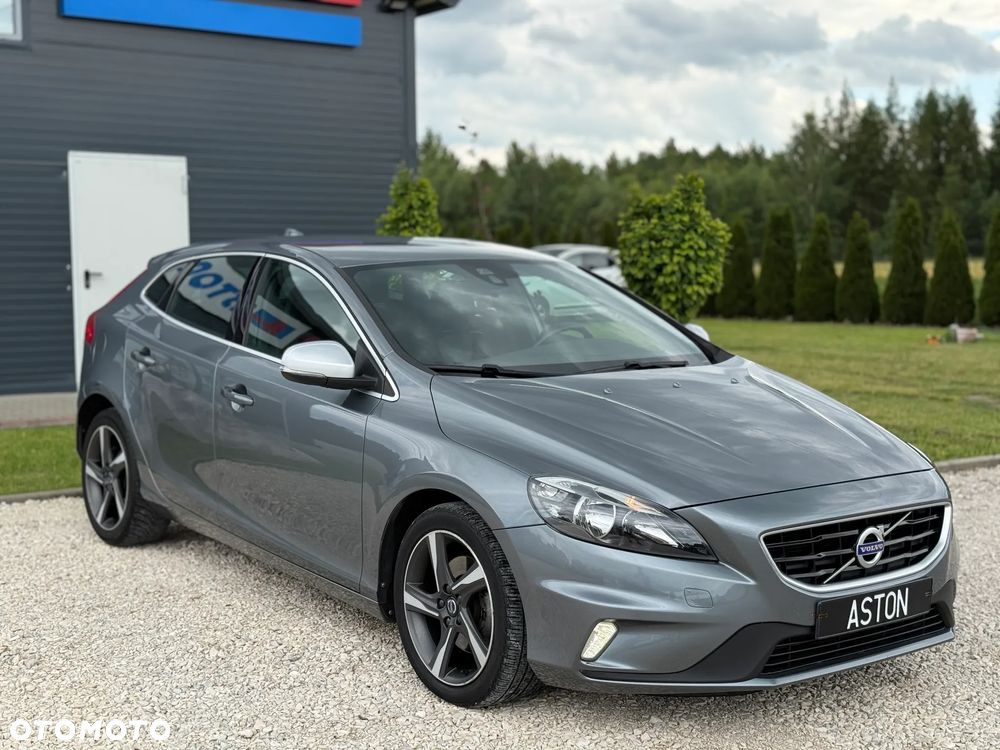 Volvo V40 D2 Drive-E R-Design Momentum - 6
