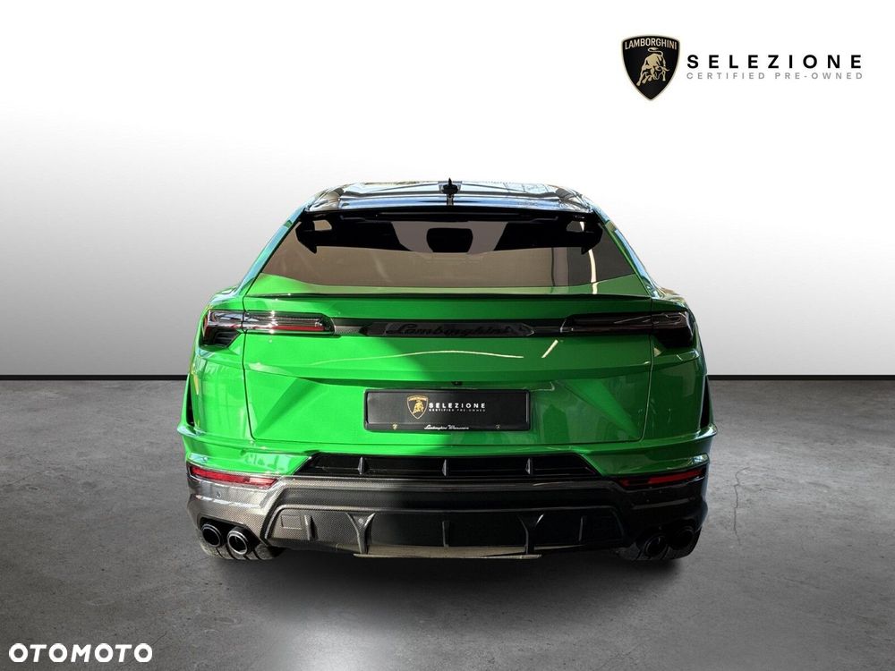 Lamborghini Urus - 4