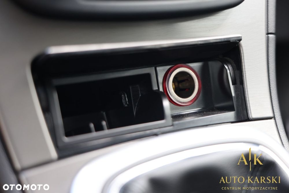 Opel Insignia - 24