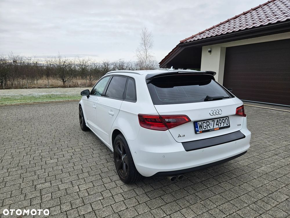 Audi A3 Sportback 2.0 TDI Ambition - 8