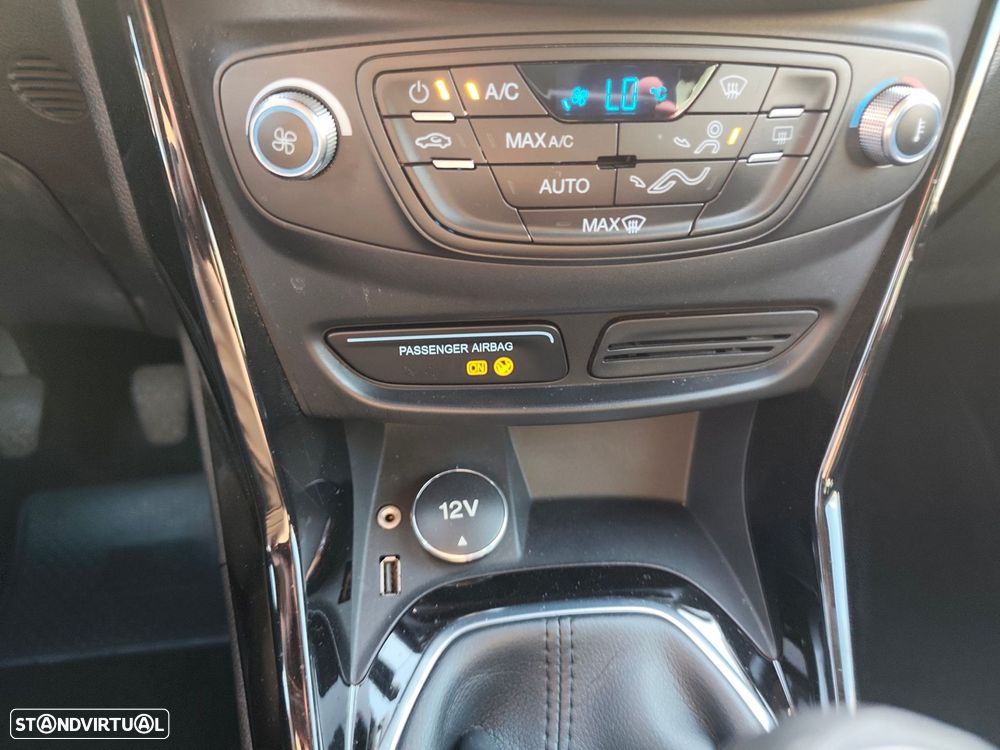 Ford B-Max 1.5 TDCi Titanium - 20