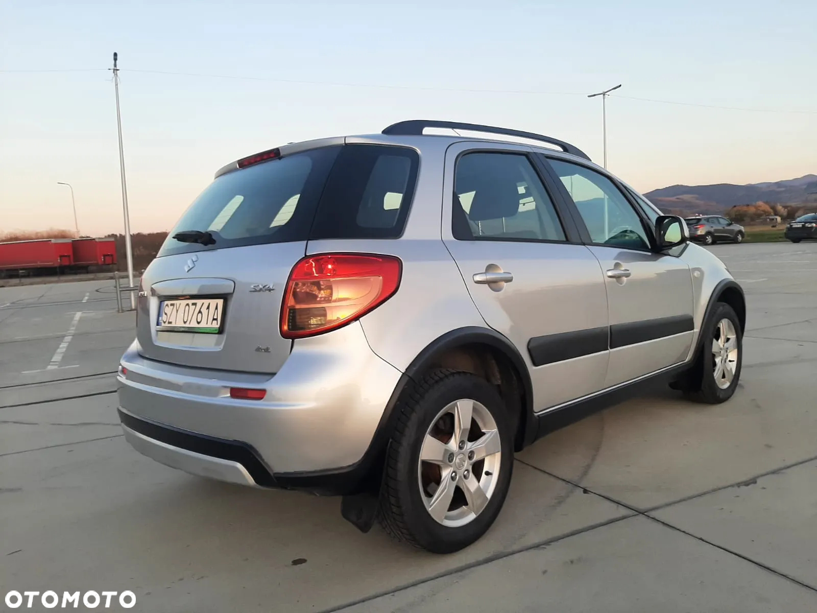 Suzuki SX4 1.6 Comfort Plus 4WD - 12