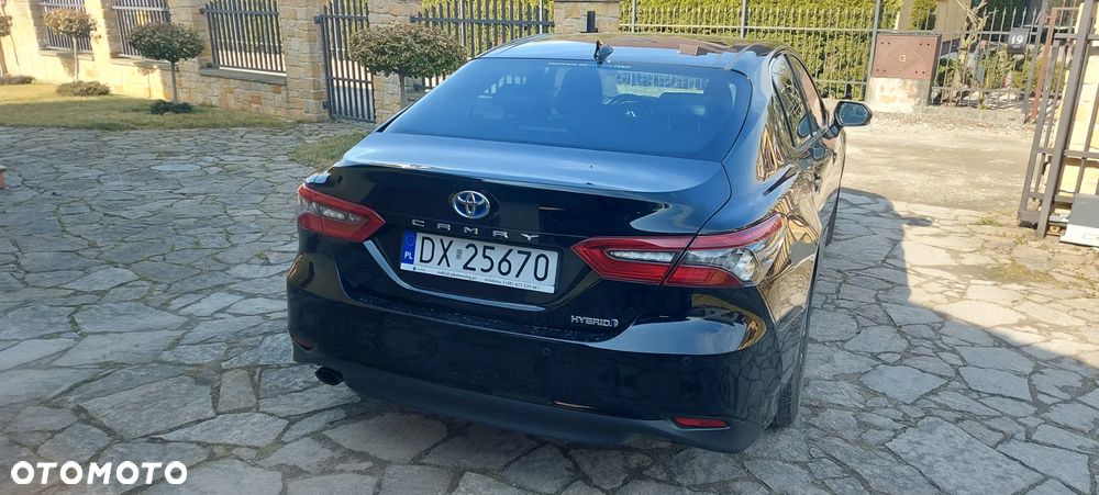 Toyota Camry ver-2-5-hybrid-executive-cvt - 9