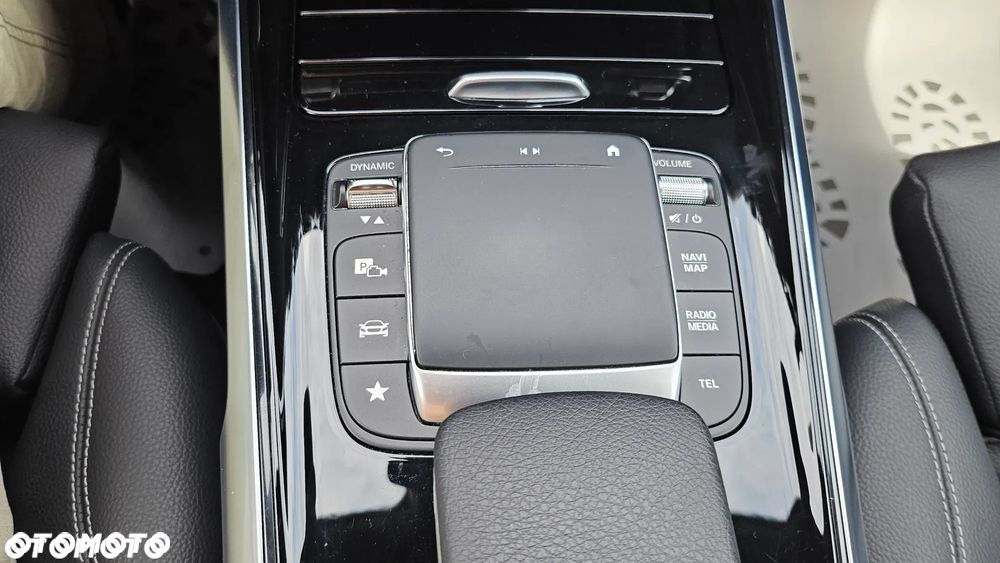 Mercedes-Benz GLB 200 d 8G-DCT - 6