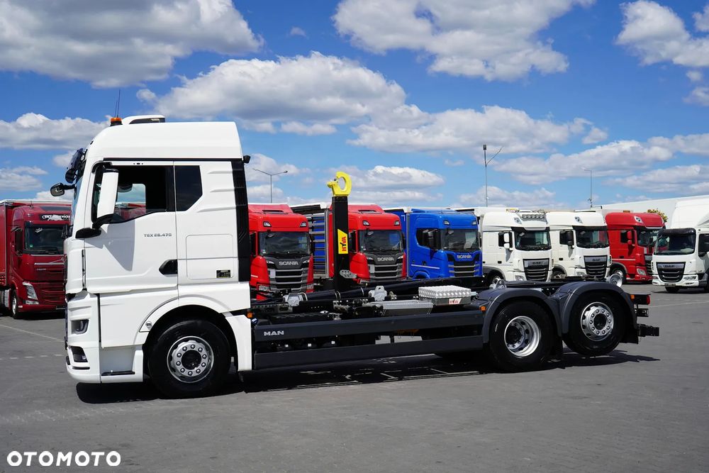 MAN TGX / 26.470 / E 6 / GM / HAKOWIEC HYVA / OŚ SKRĘTNA / RETARDER - 26