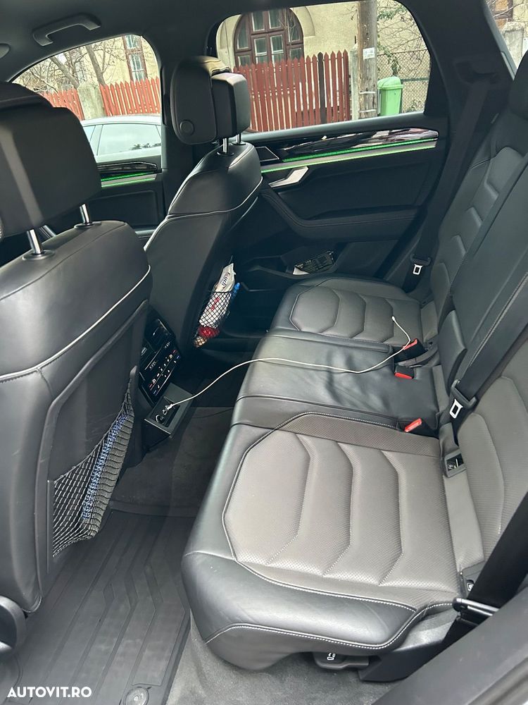 Volkswagen Touareg V6 TDI R-Style - 9