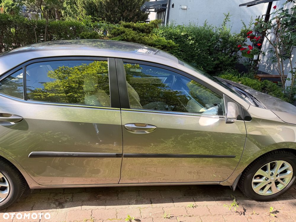 Toyota Corolla 1.6 Life - 4