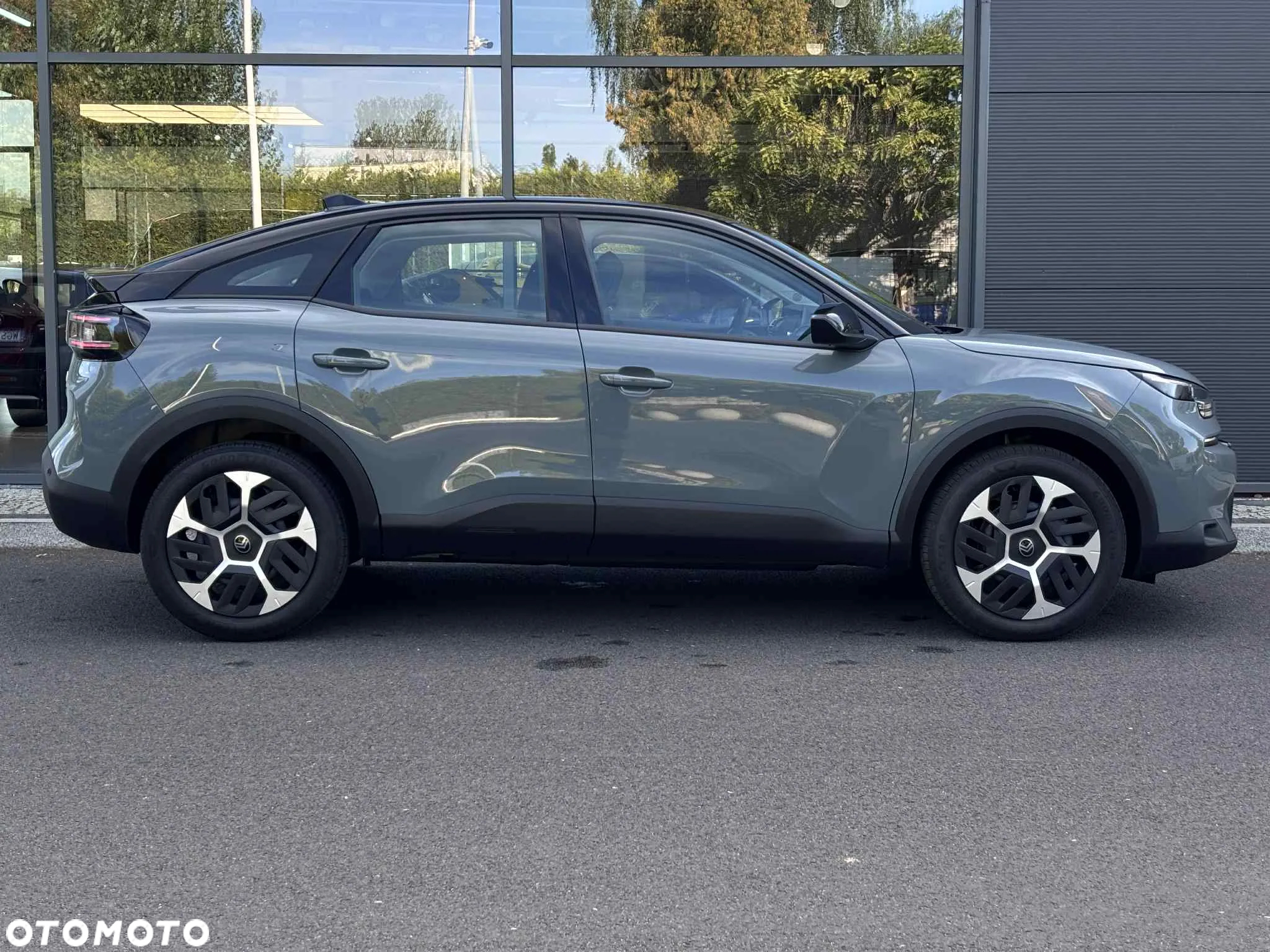 Citroën C4 1.2 PureTech Plus S&S EAT8 - 3