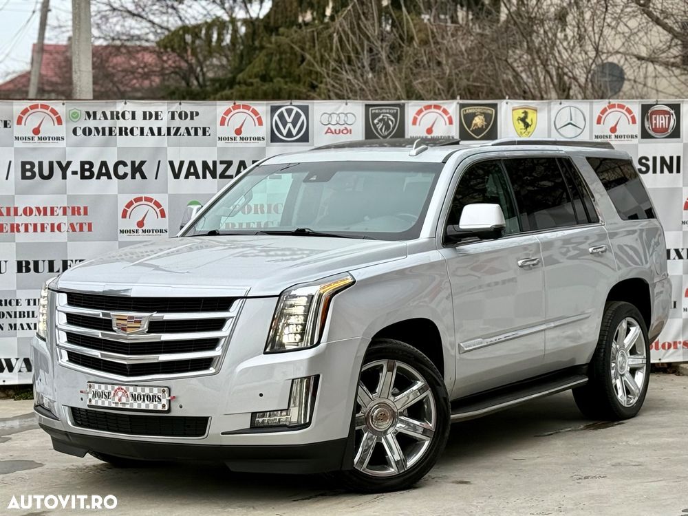 Cadillac Escalade - 2