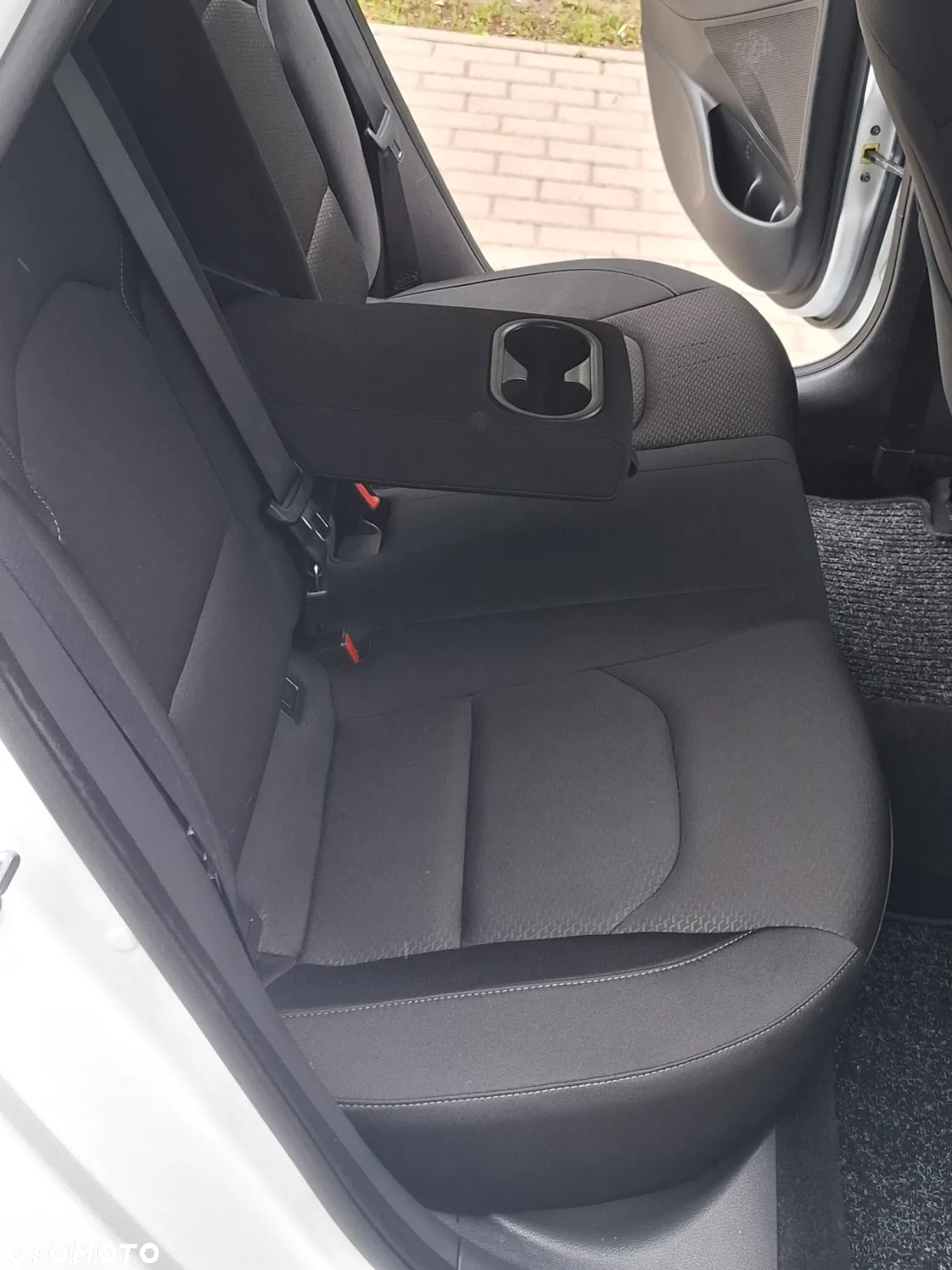Hyundai i30 1.6 CRDI Fifa World Cup Edition - 14