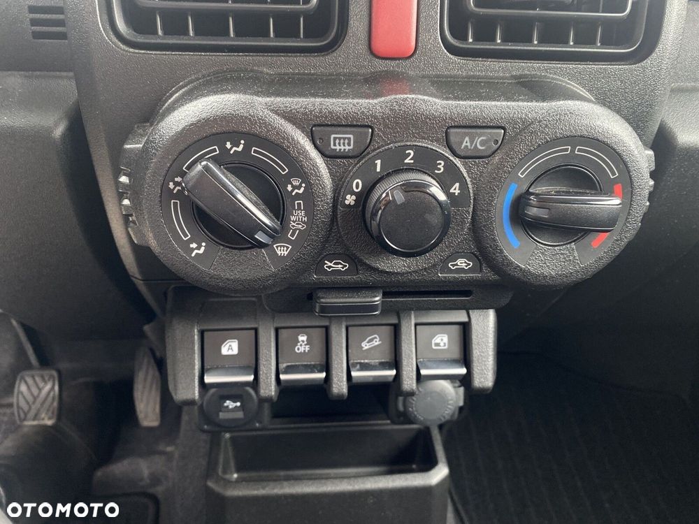 Suzuki Jimny 1.5 Pro - 15