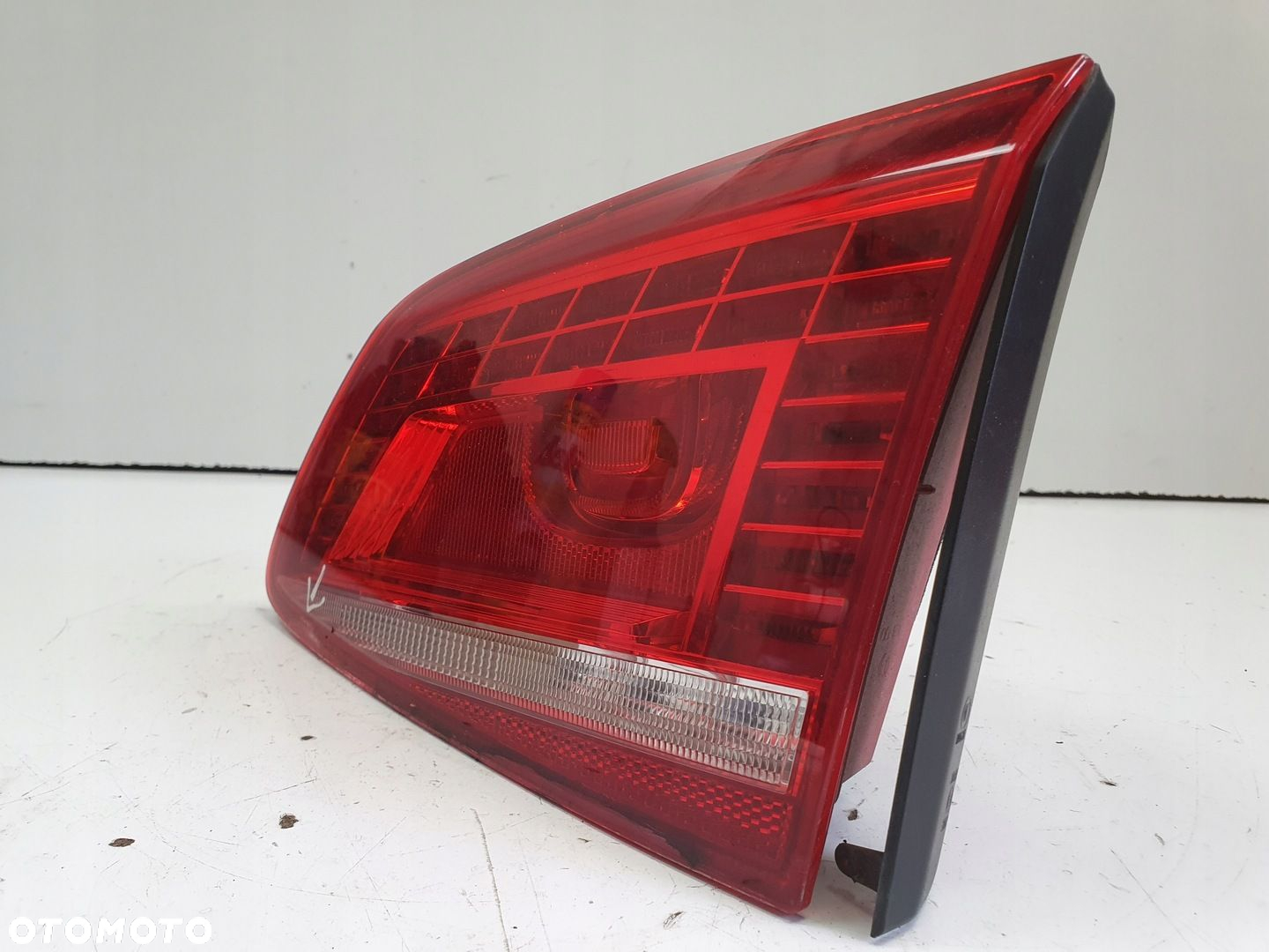 VW Passat B7 sedan 10-14 TYLNA LAMPA PRAWA W KLAPE prawy tył pasażera LED - 3