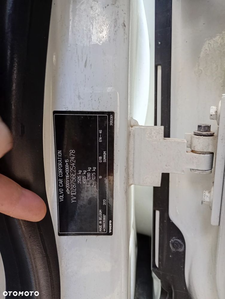 Volvo XC 60 2.4D AWD - 19