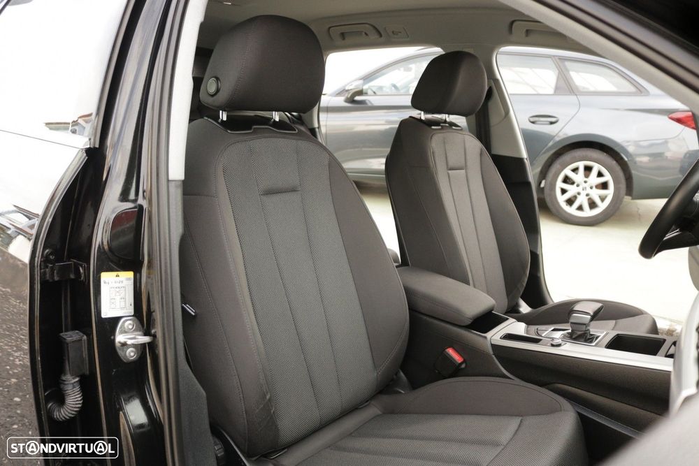 Audi A4 Avant 30 TDI S tronic - 25