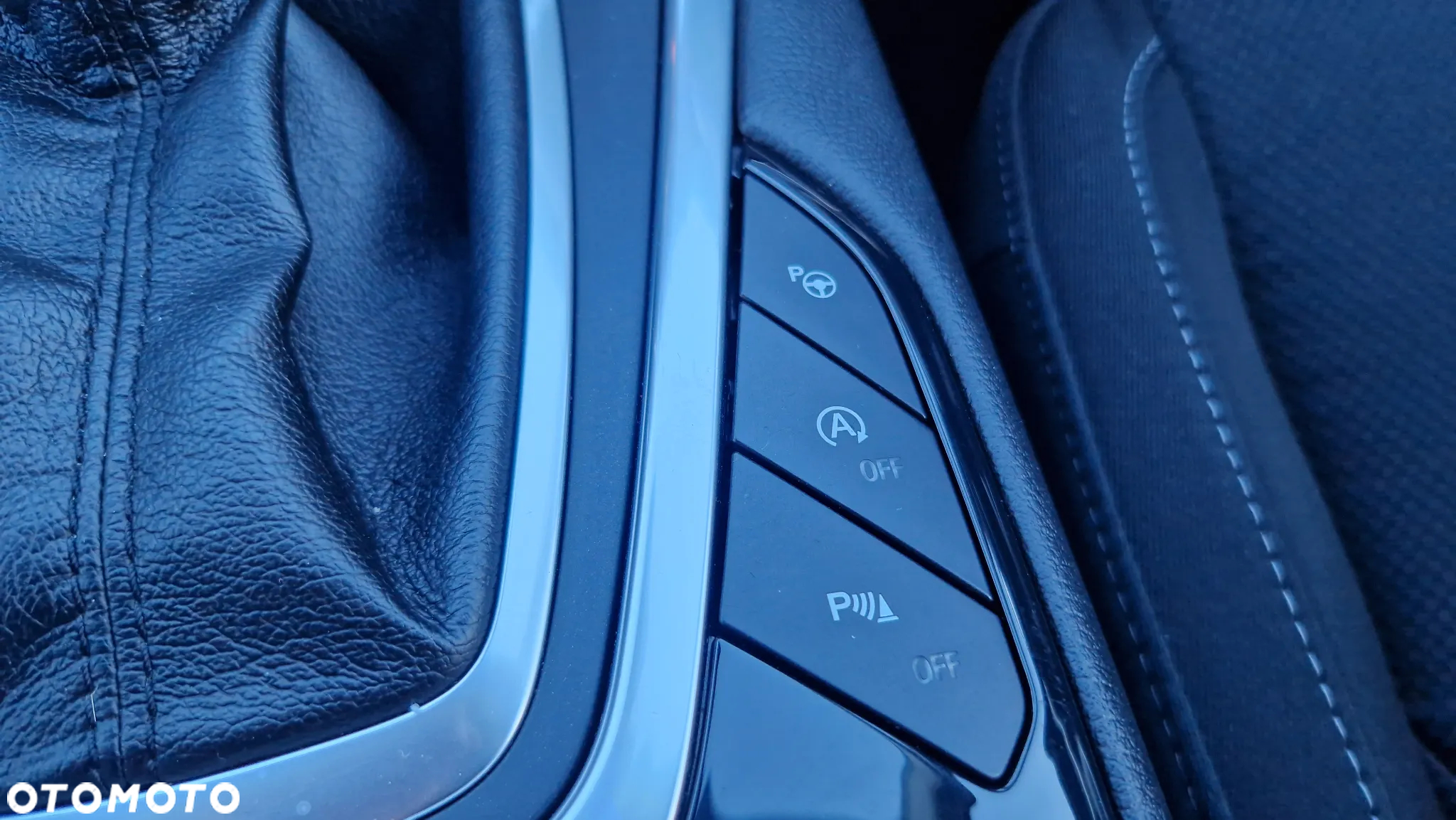 Ford S-Max 2.0 TDCi Titanium PowerShift - 23