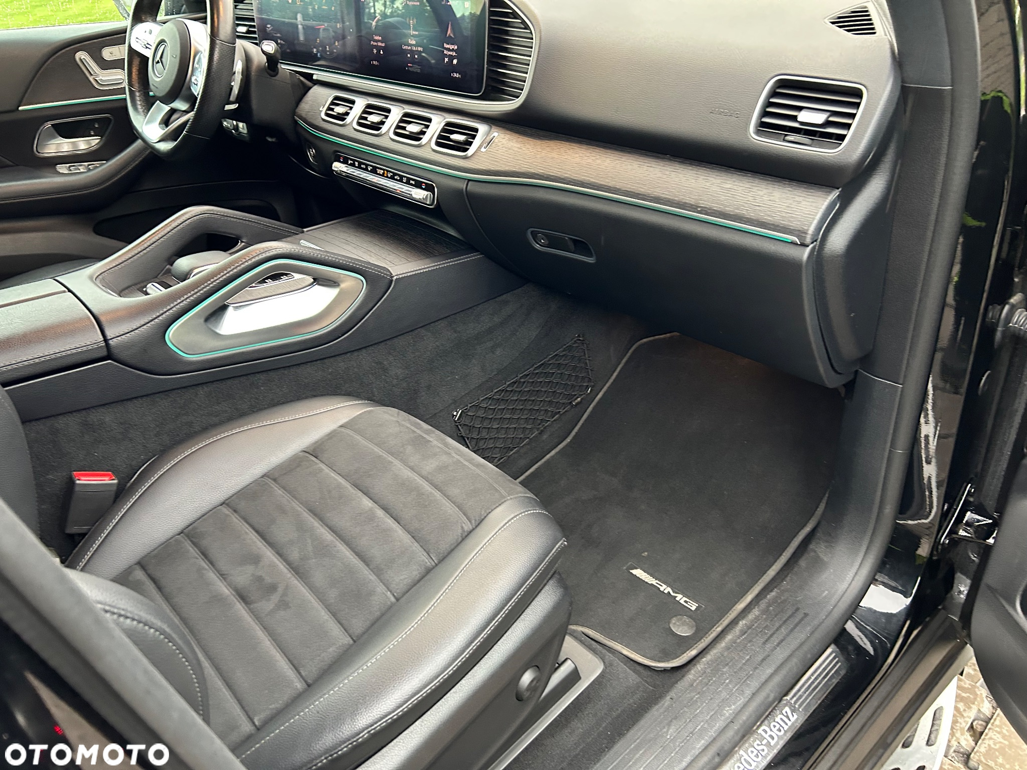 Mercedes-Benz GLE 300 d 4-Matic - 23