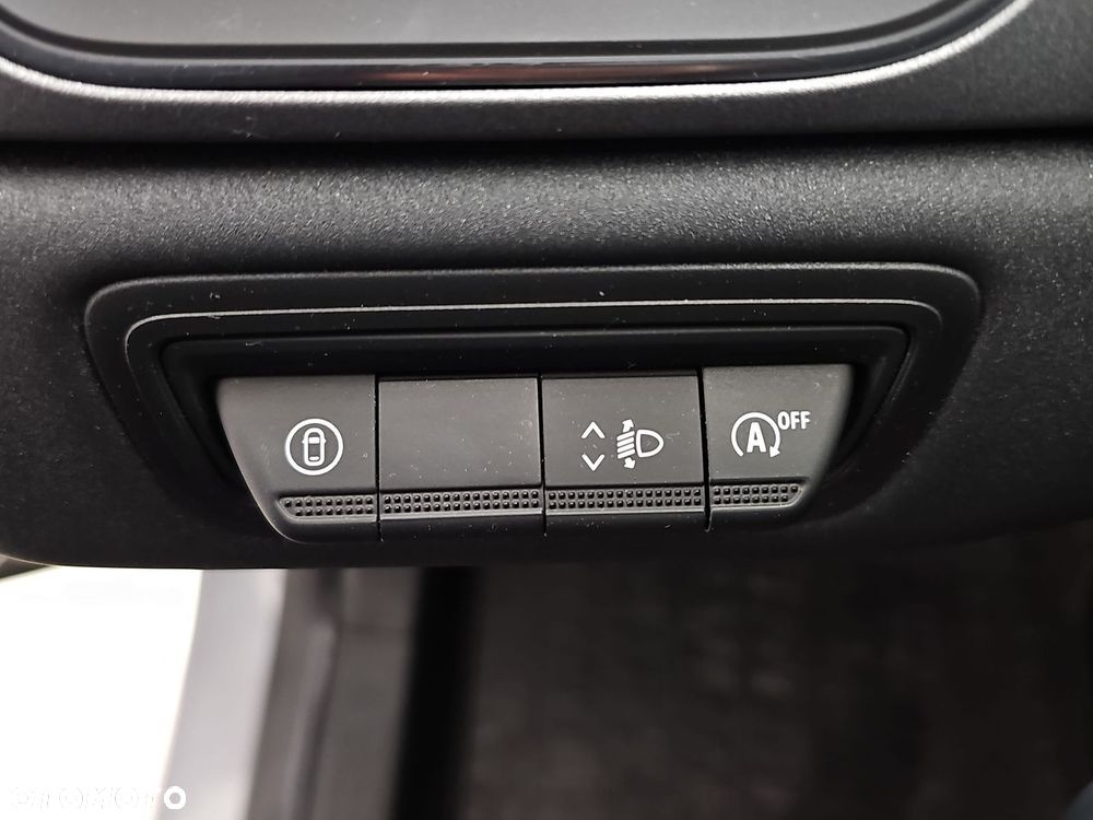 Renault Captur 1.0 TCe Techno - 12