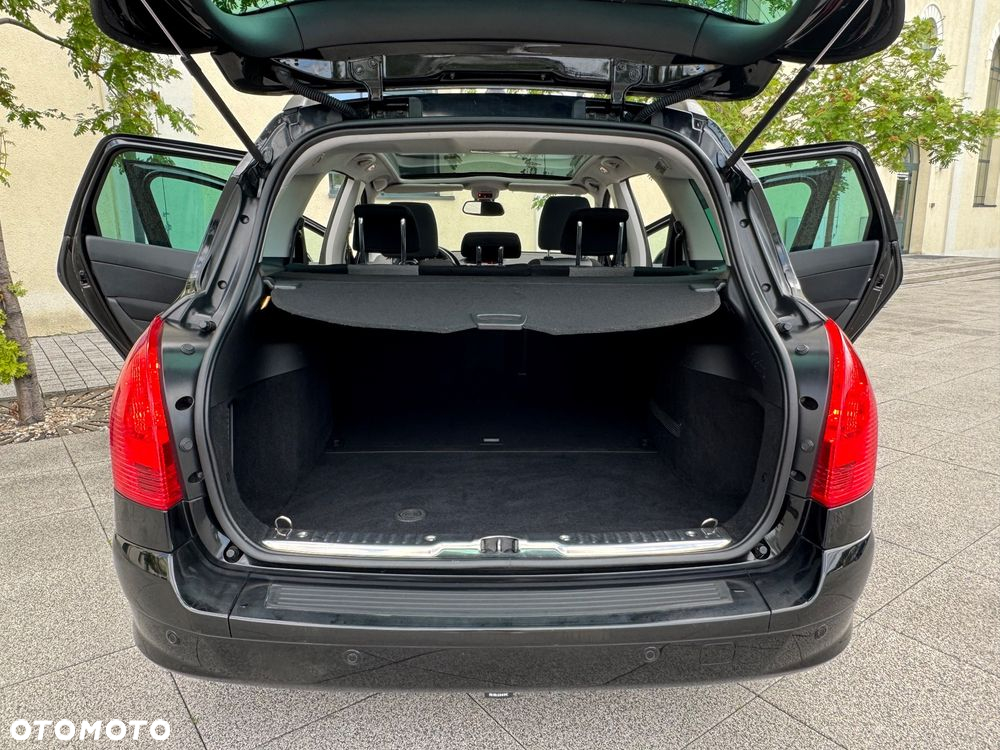 Peugeot 308 1.6 Premium - 10