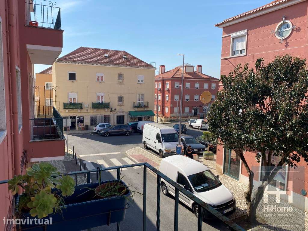 Apartamento T2 com Logradouro em Venda Nova-Falagueira Amadora - Grande imagem: 3/17