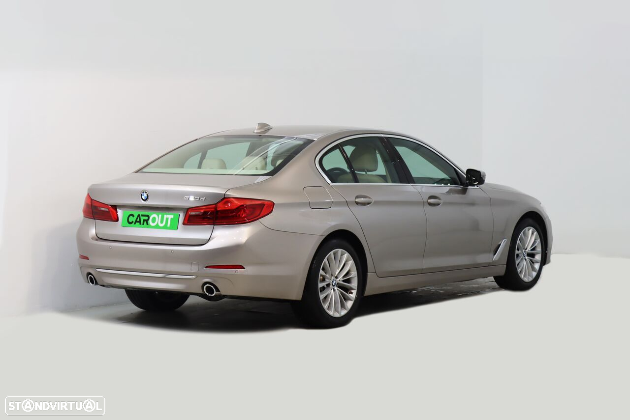 BMW 520 d Line Luxury Auto - 2