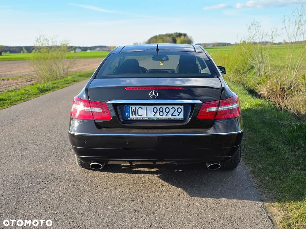 Mercedes-Benz Klasa E 350 CDI DPF BlueEFFICIENCY 7G-TRONIC Avantgarde - 5