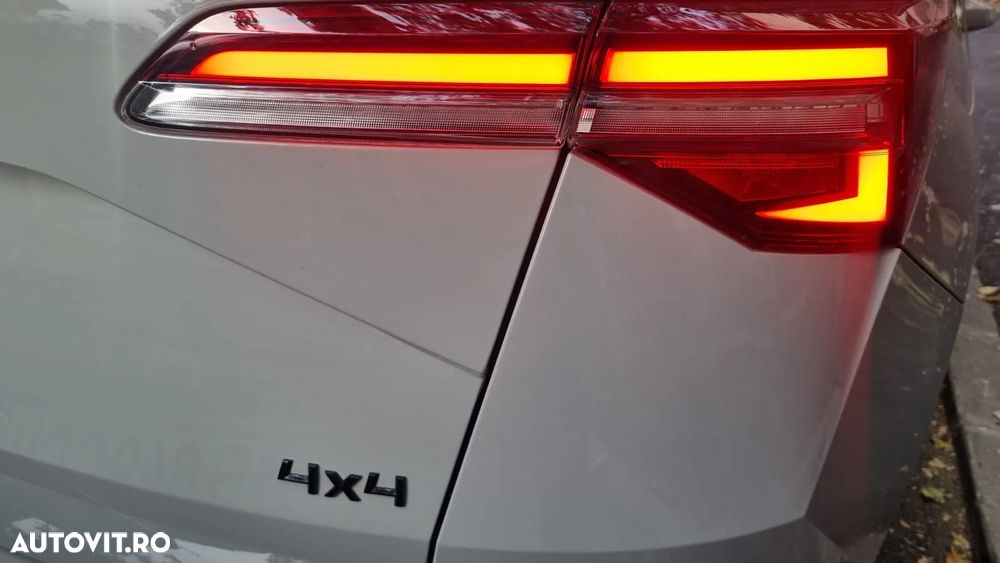 Skoda Karoq 2.0 TSI 4X4 DSG Sportline - 4