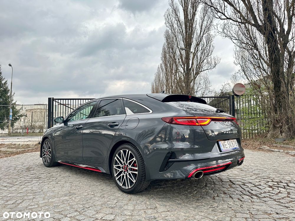 Kia ProCeed - 4