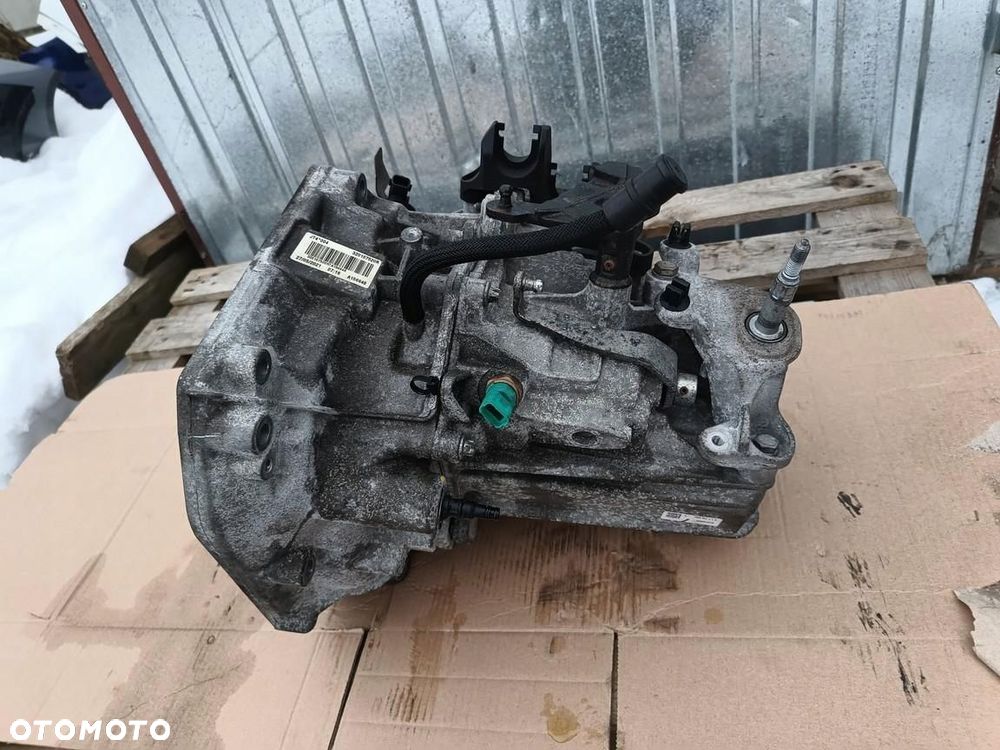 dacia sandero stepway iii 21r- 1.0 tce skrzynia biegów jt4004 223657652r - 5