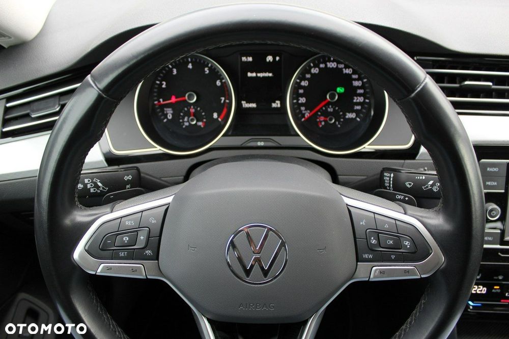 Volkswagen Passat 1.5 TSI EVO Business DSG - 14