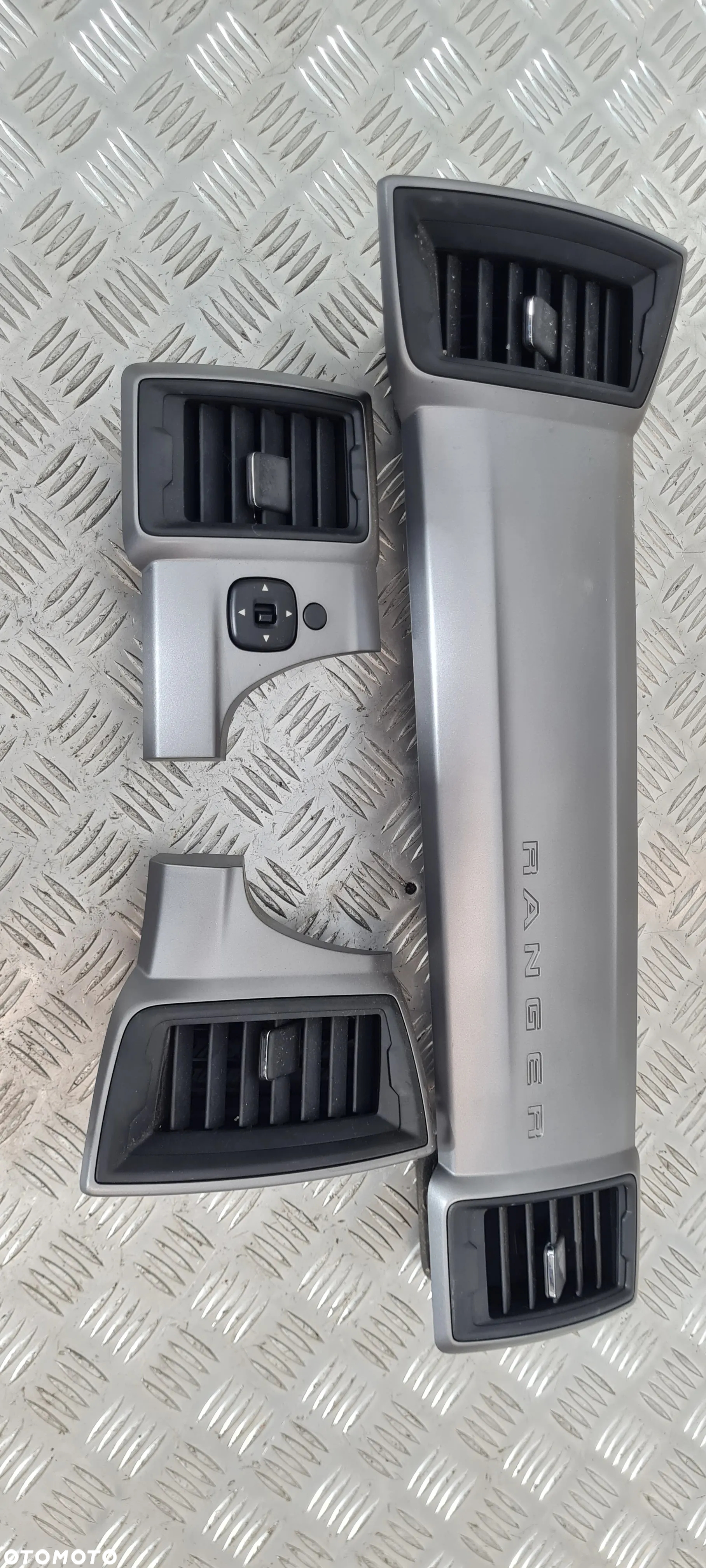 Ford Ranger V Dekor Kratki Konsoli Deski - 2