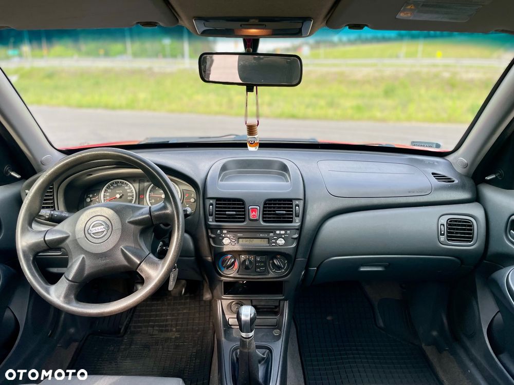 Nissan Almera 1.5 dCi Visia + - 35