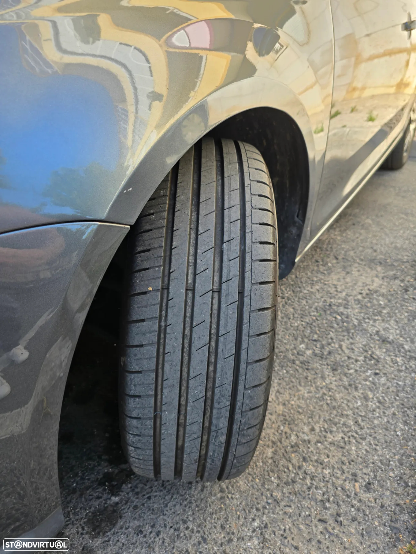 VW Jetta 1.6 TDi Confortline - 14