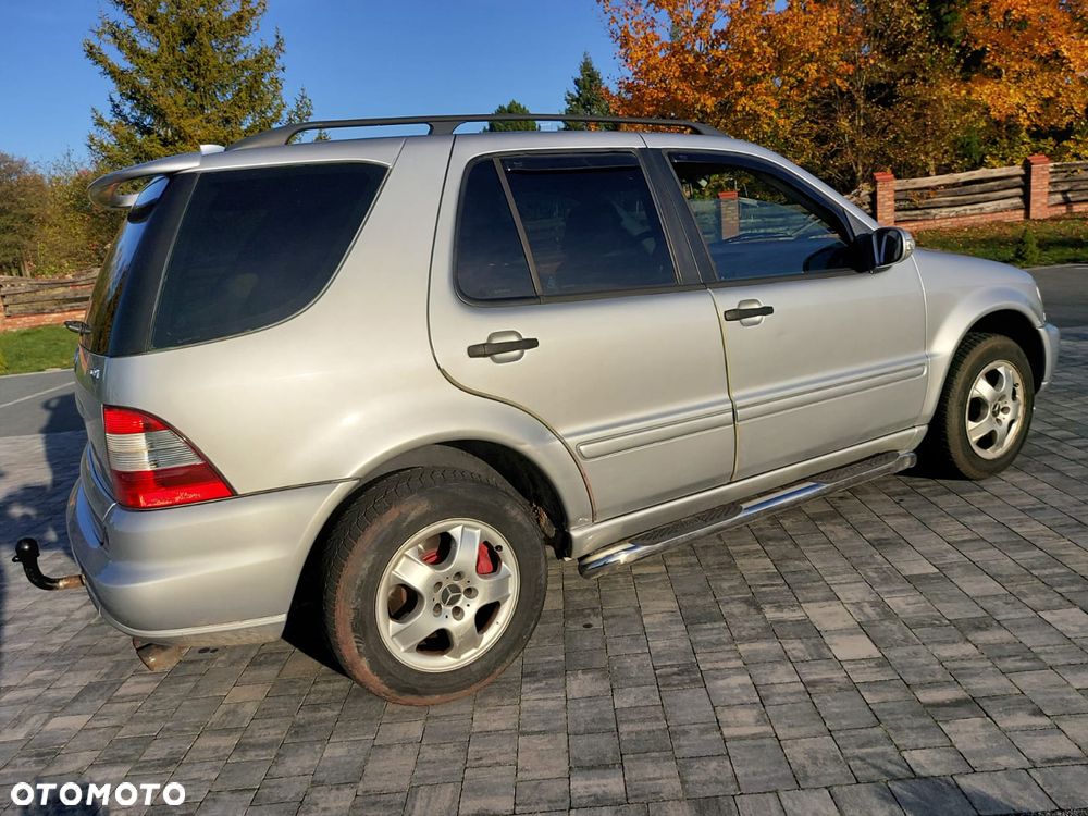 Mercedes-Benz ML - 7