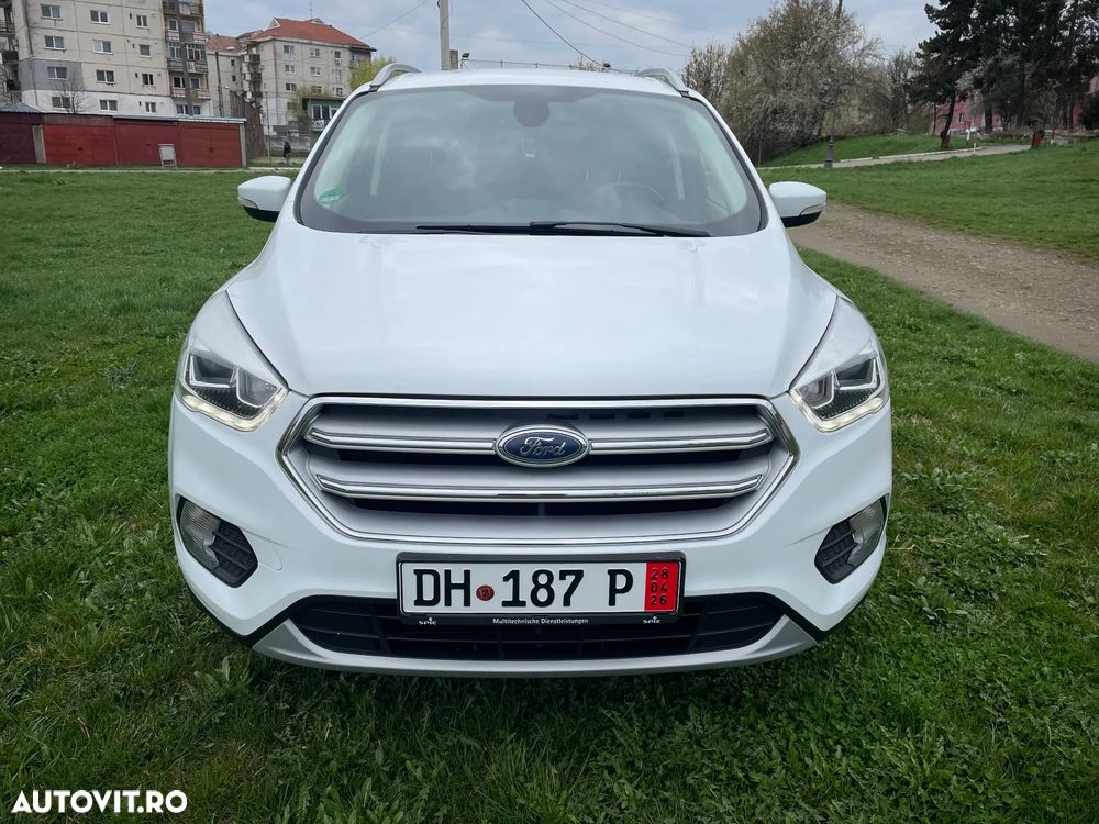 Ford Kuga 2.0 TDCi 4x4 Aut. Titanium - 1