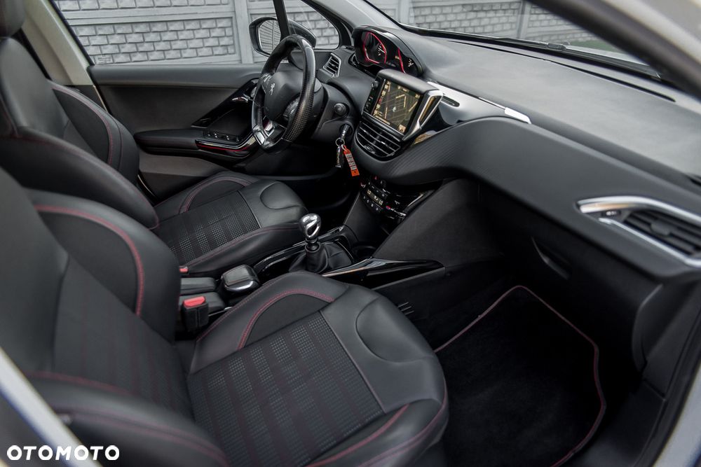 Peugeot 2008 BlueHDi FAP 120 STOP & START GT-Line Edition - 6