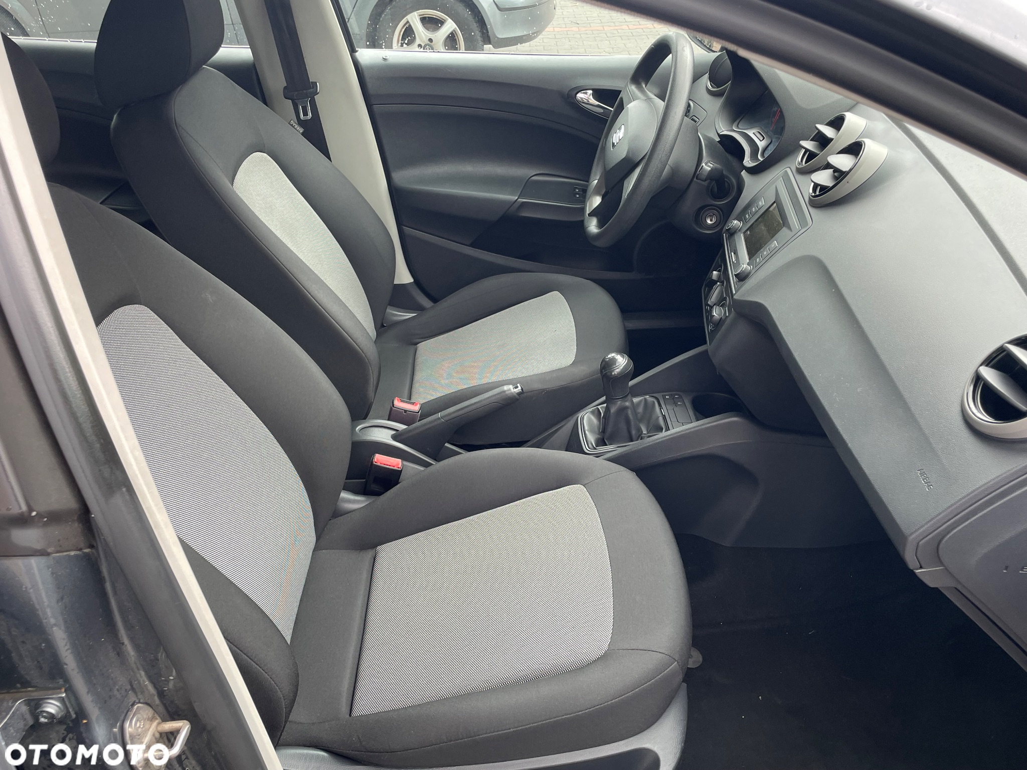 Seat Ibiza 1.0 Reference - 11